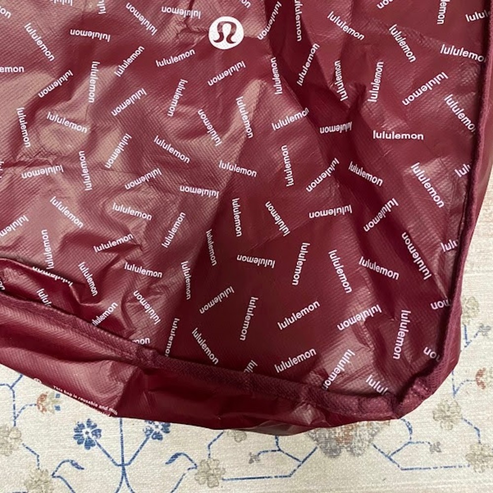 Lululemon Reusable Shopping Tote Bag‎ Burgundy Maroon All Over Logo Script Print - Picture 4 of 5